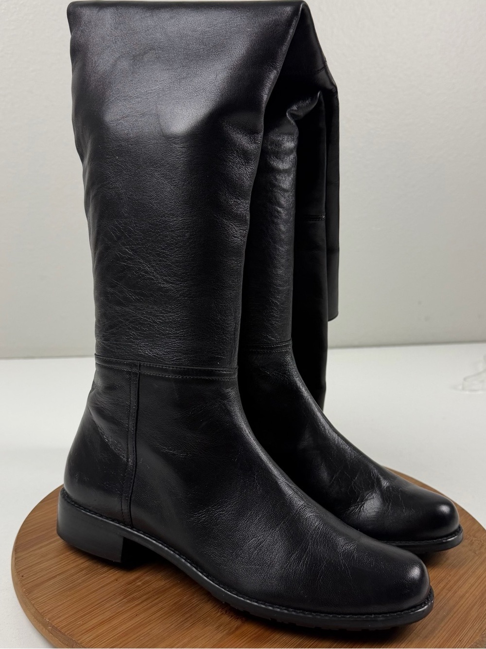 Stuart Weitzman Women's Black Leather Over the Knee Boots